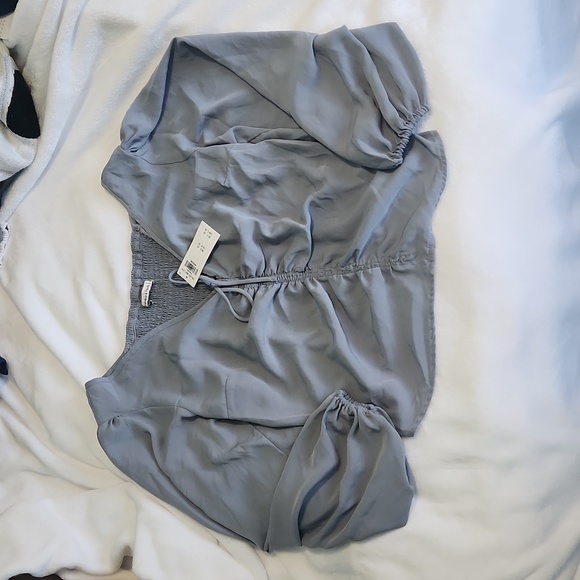 Abercrombie and fitch cropped blouse - Picture 1 of 7
